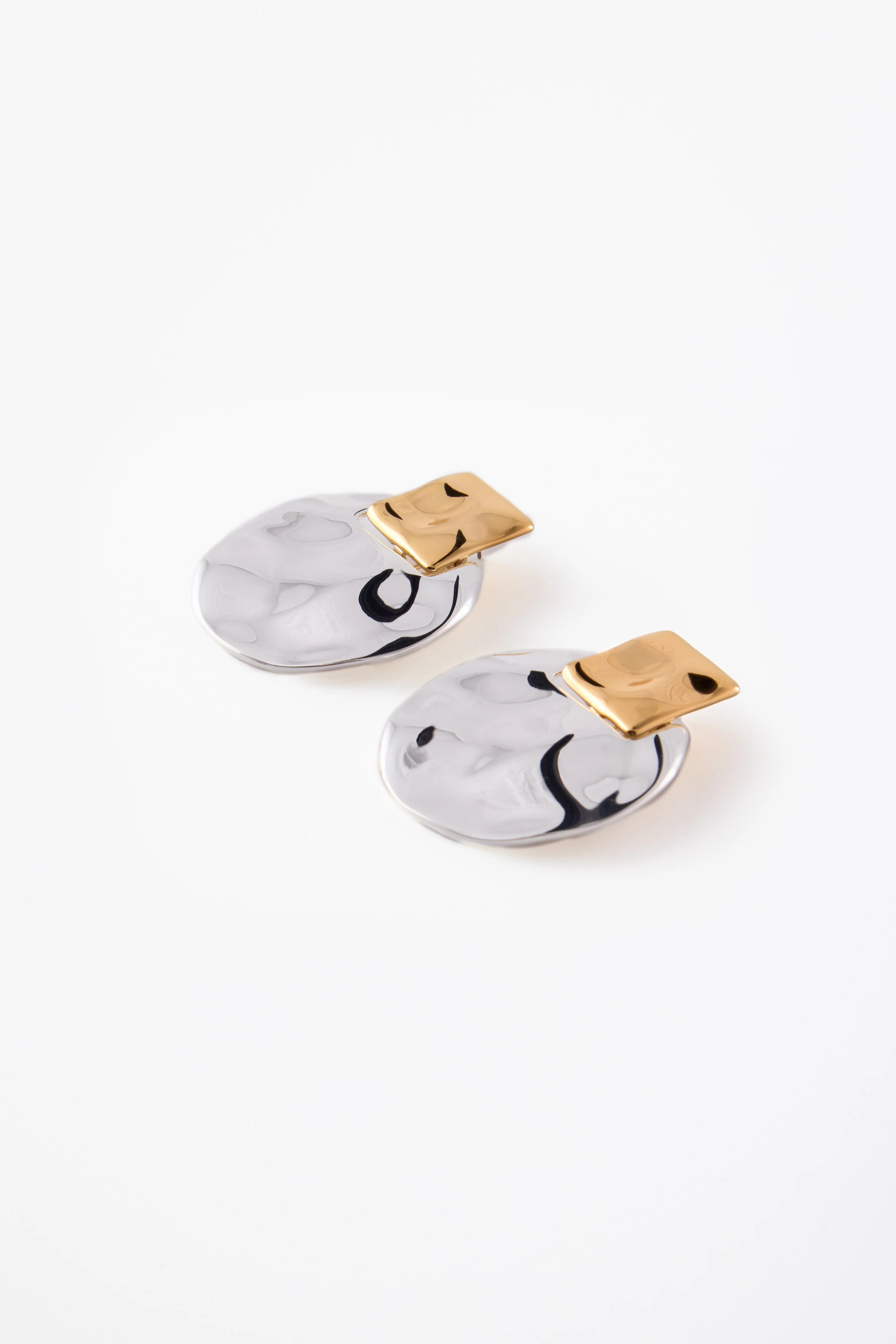Hammer Two Tone Earring (Silver/Gold)
