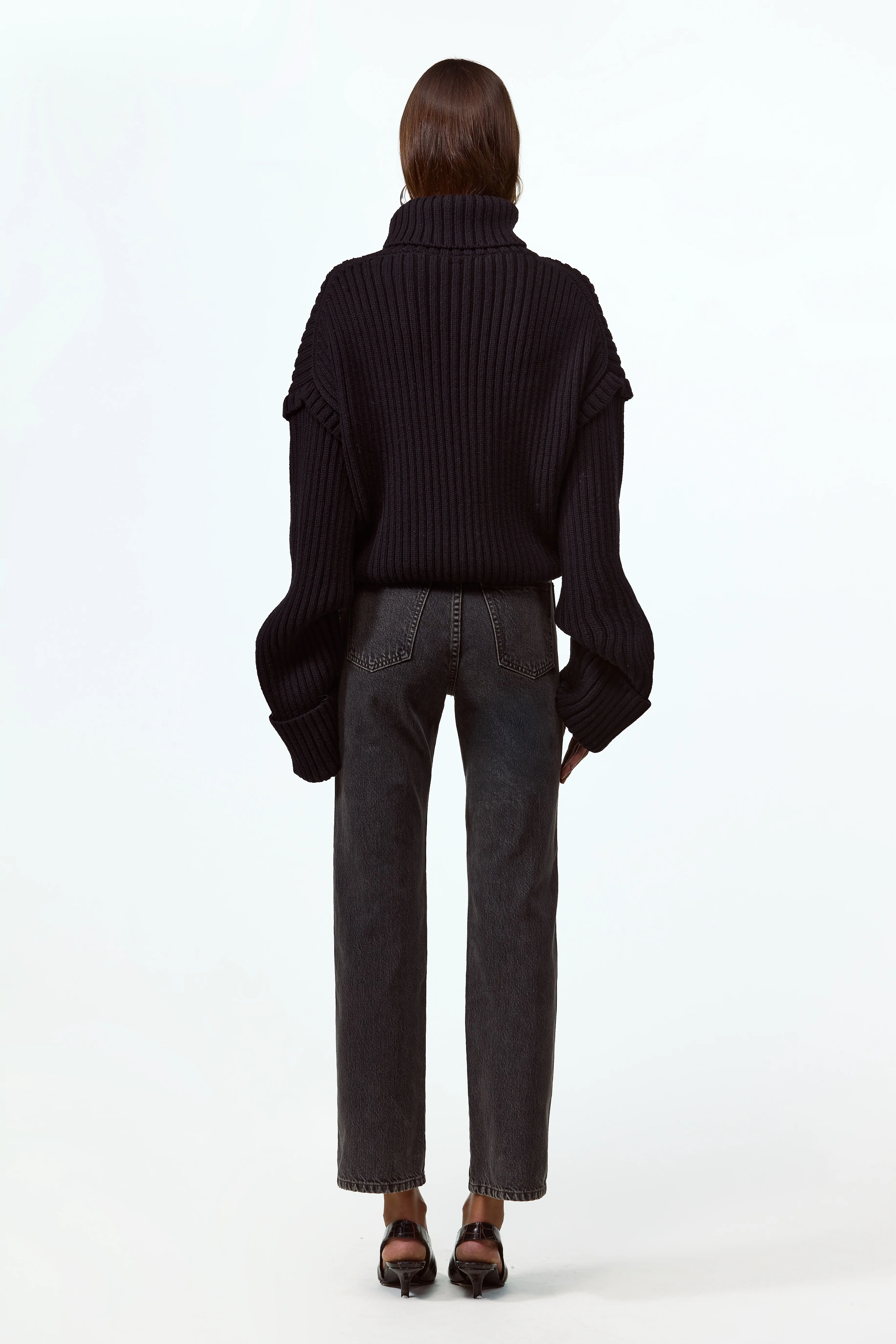 The Straight Ankle Jean (Stone Black)
