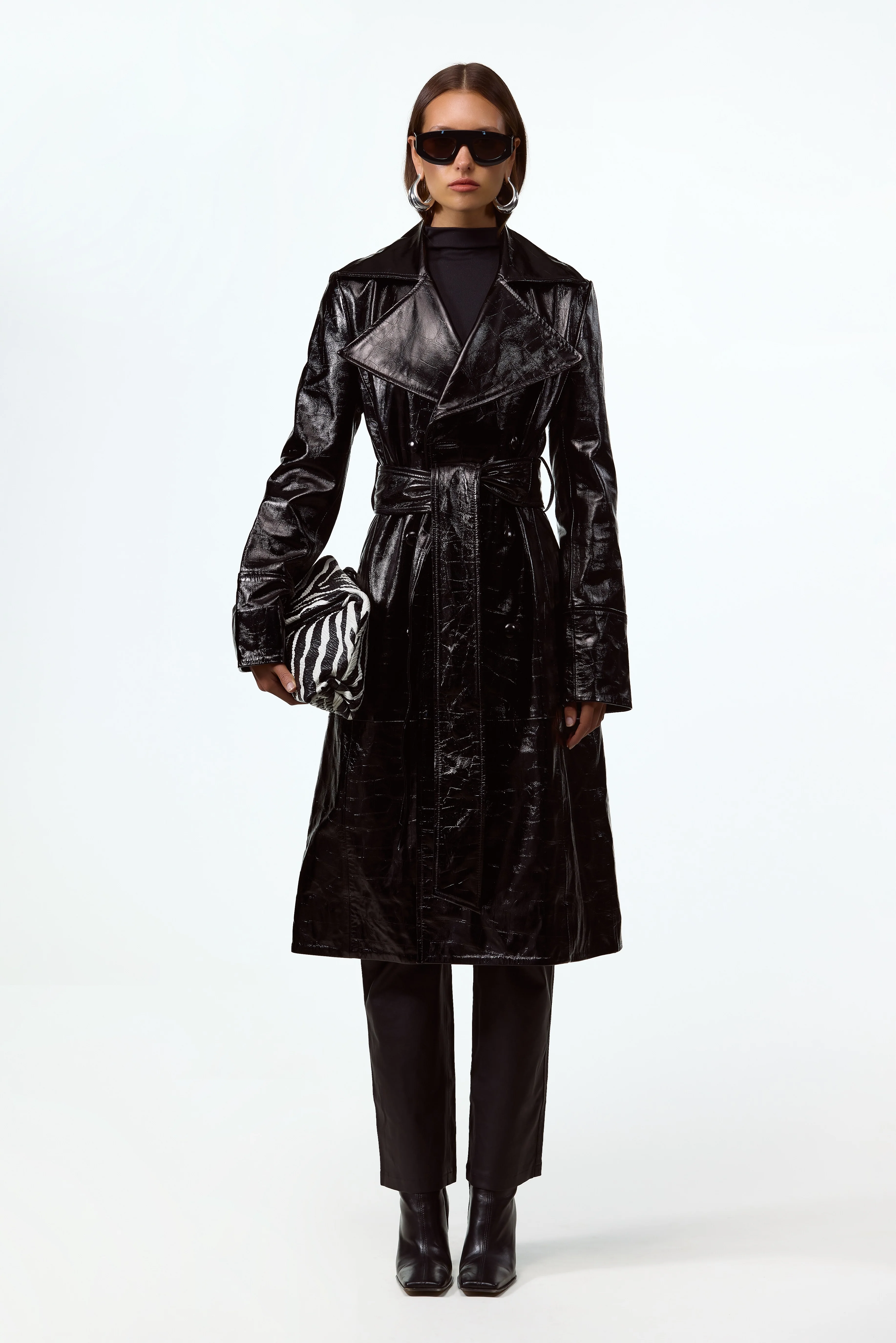 The Leather Trench (Black) 4 The Leather Trench (Black)