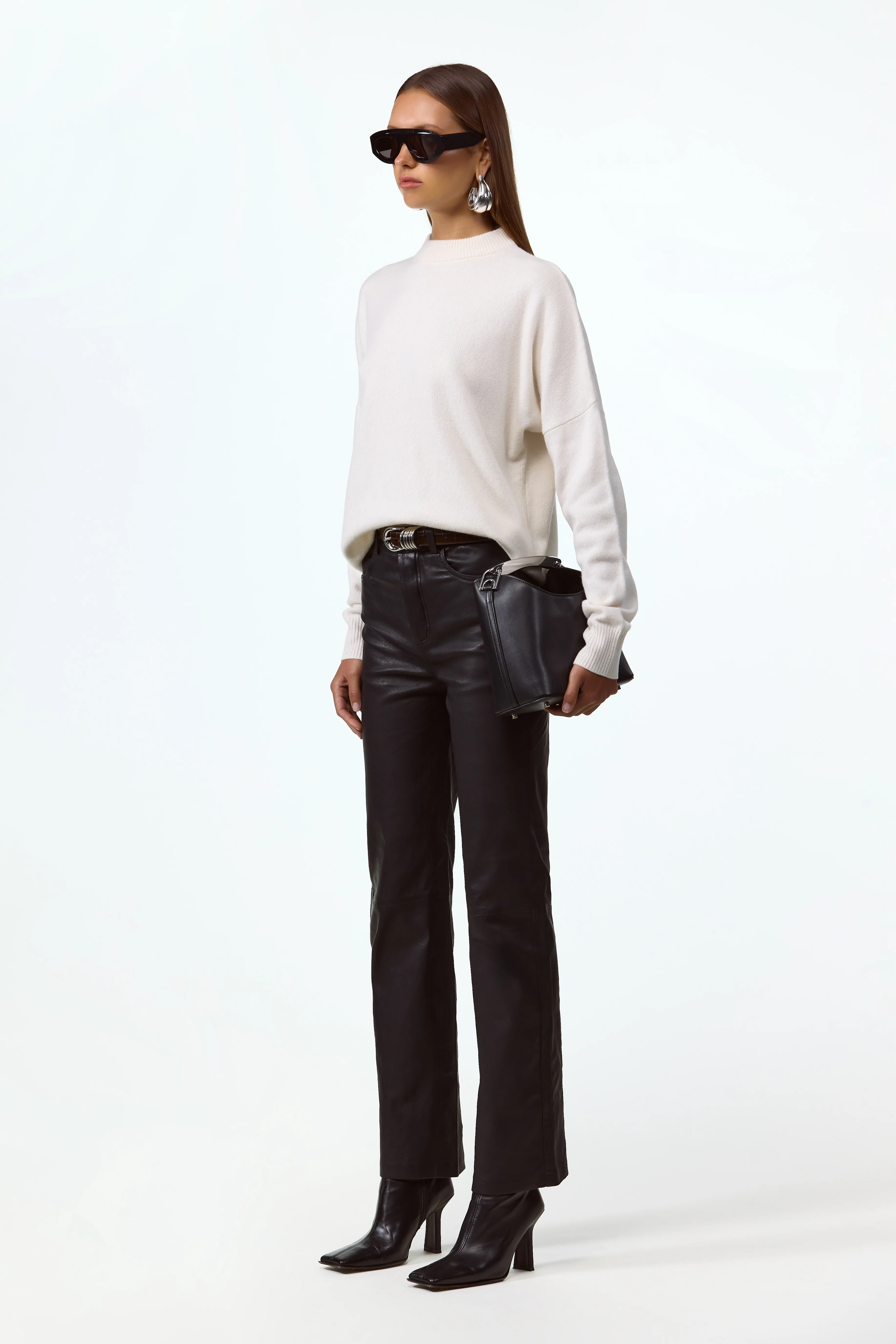 Lightweight Wool Sweater (Cream)
