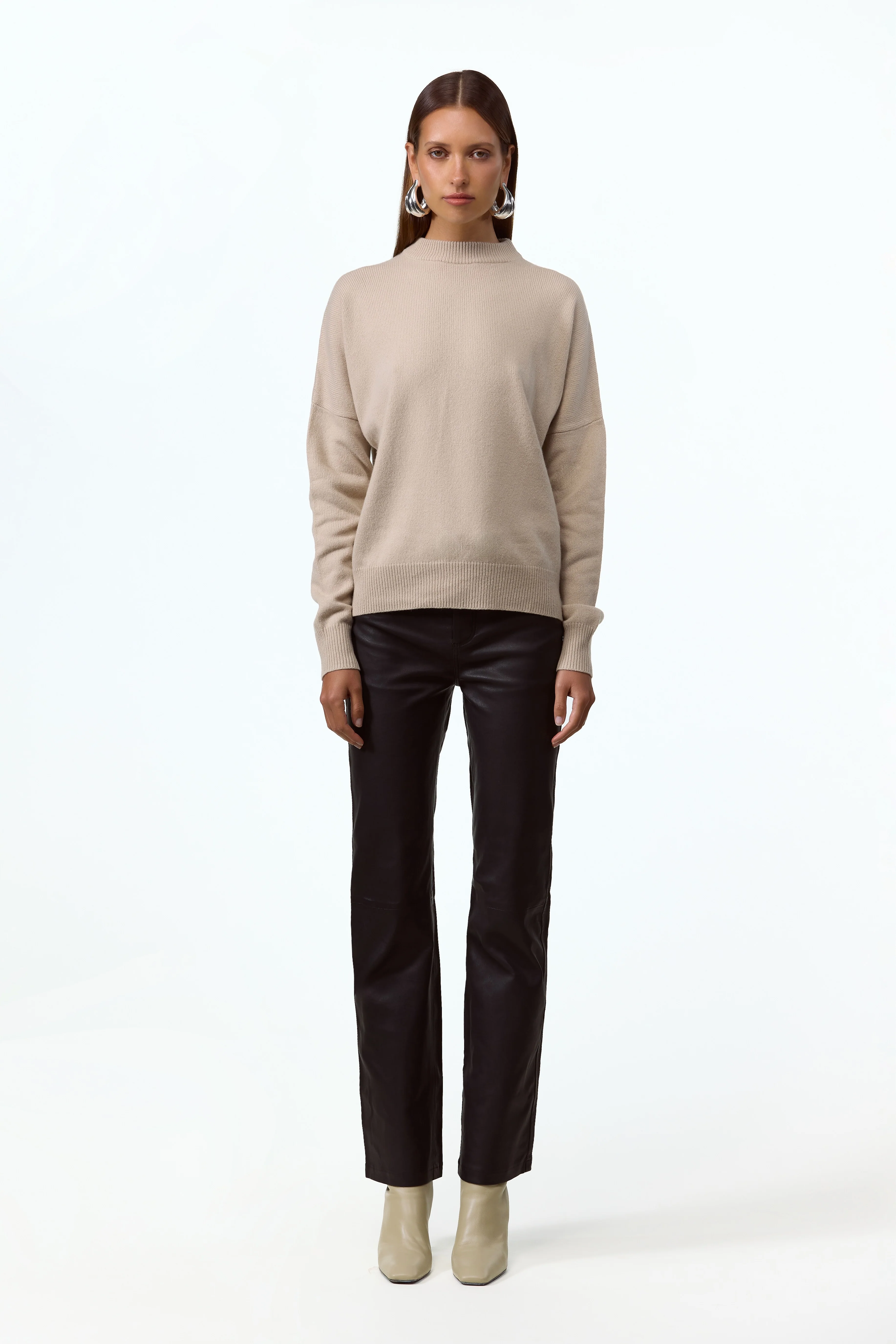 Lightweight Wool Sweater (Taupe)