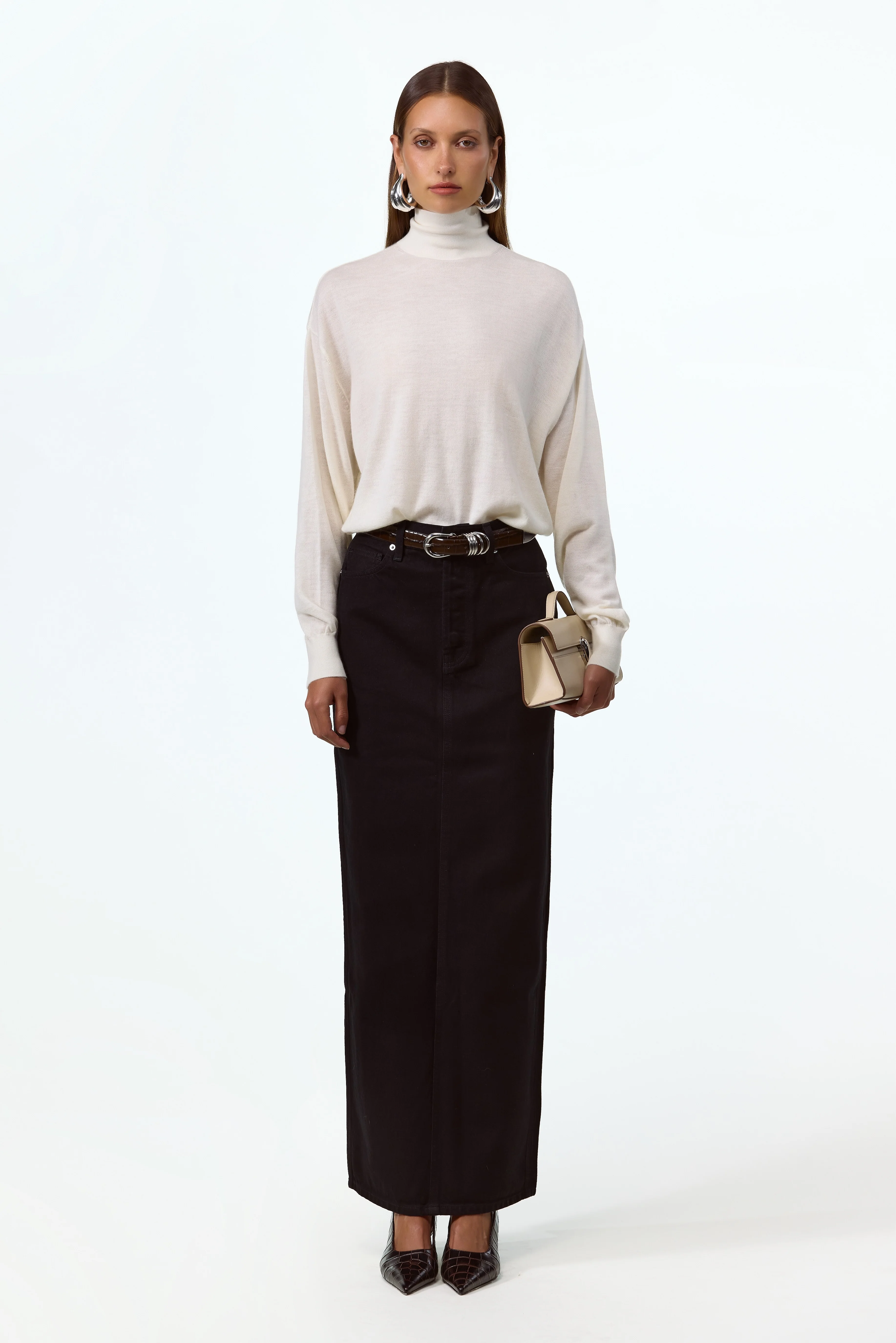 Home 6 Relaxed Cashmere Turtleneck (Cream)