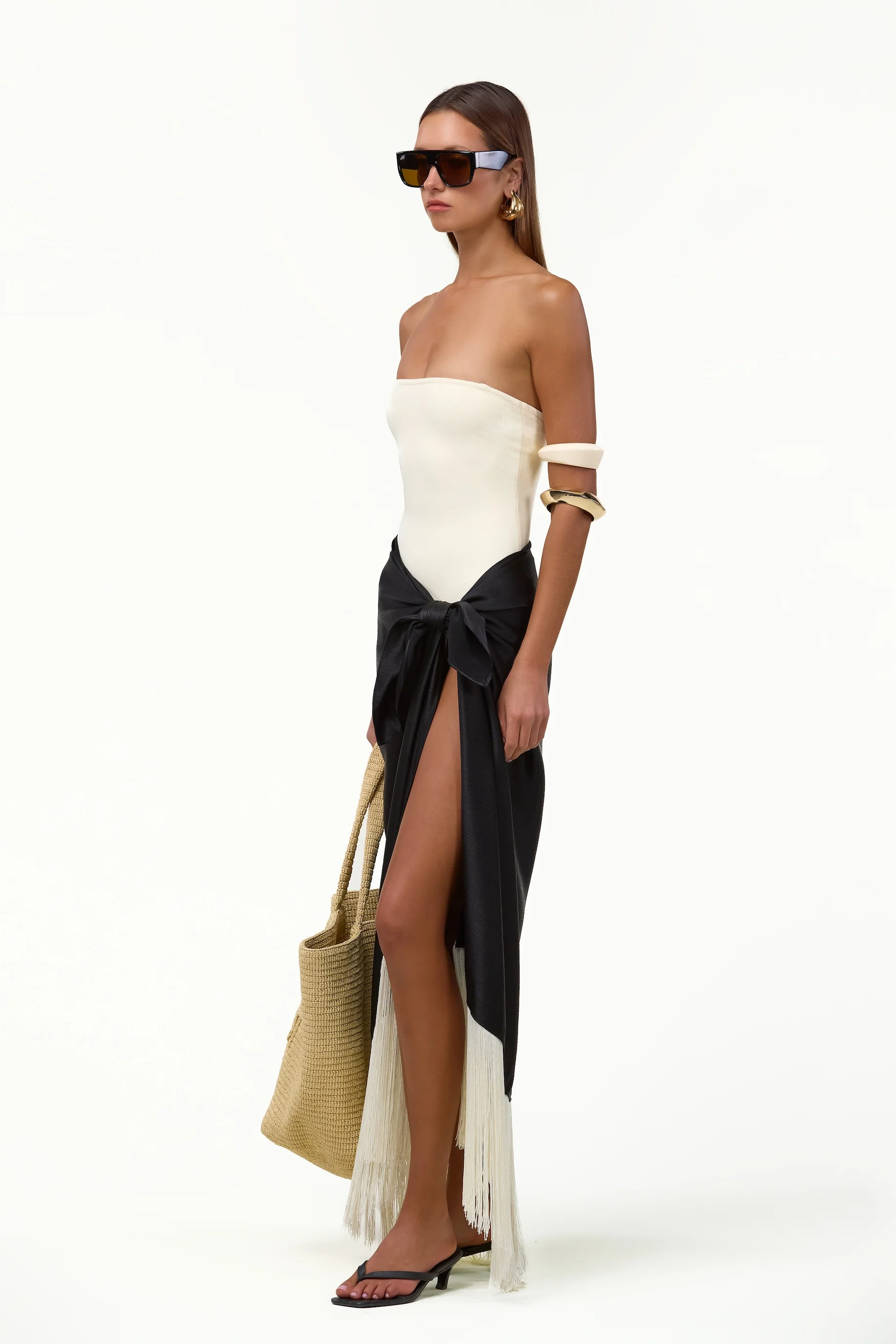 Fringe Sarong (Black/Cream)
