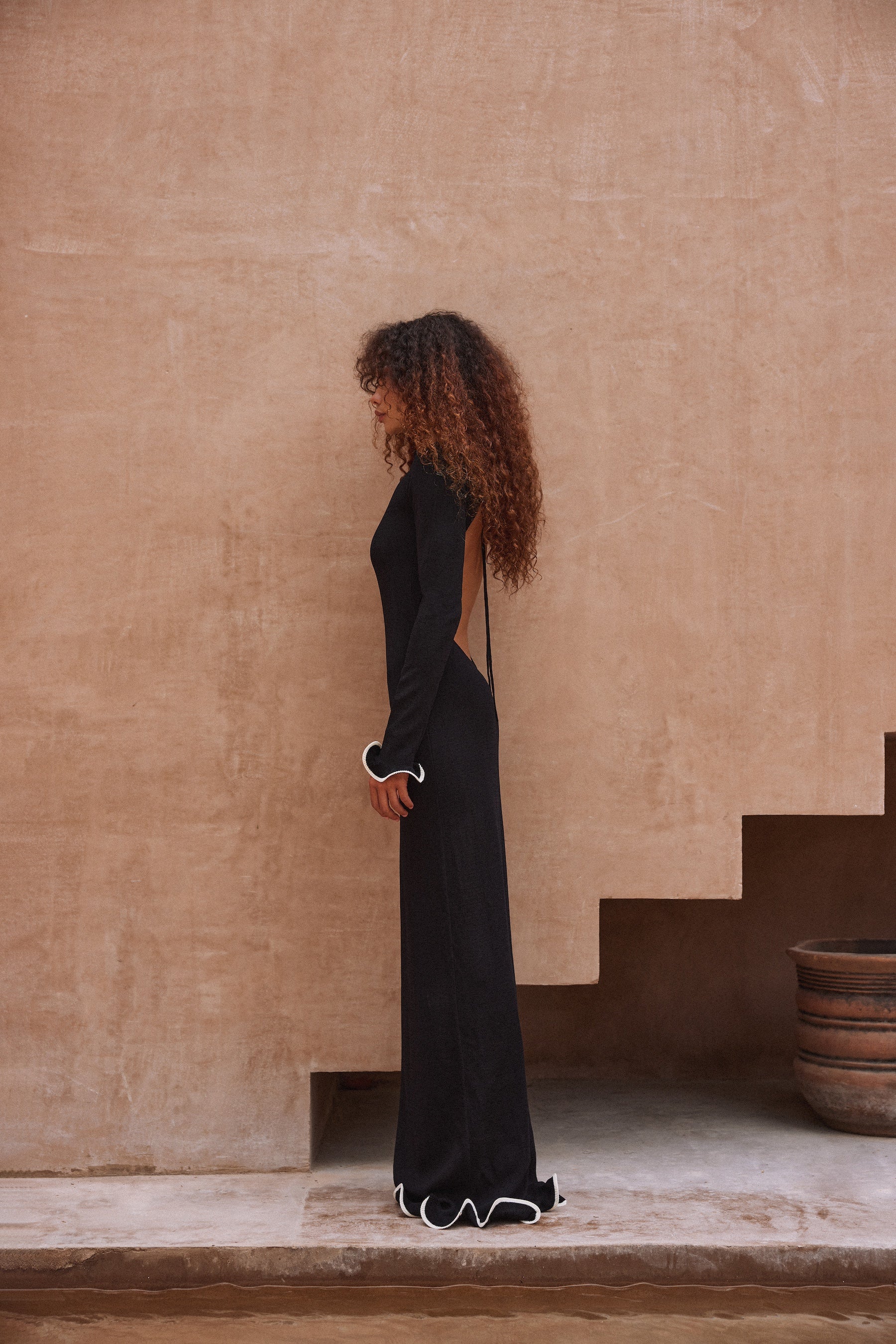 Ruffle Hem Maxi Dress (Black/Cream) 3 Ruffle Hem Maxi Dress (Black/Cream)