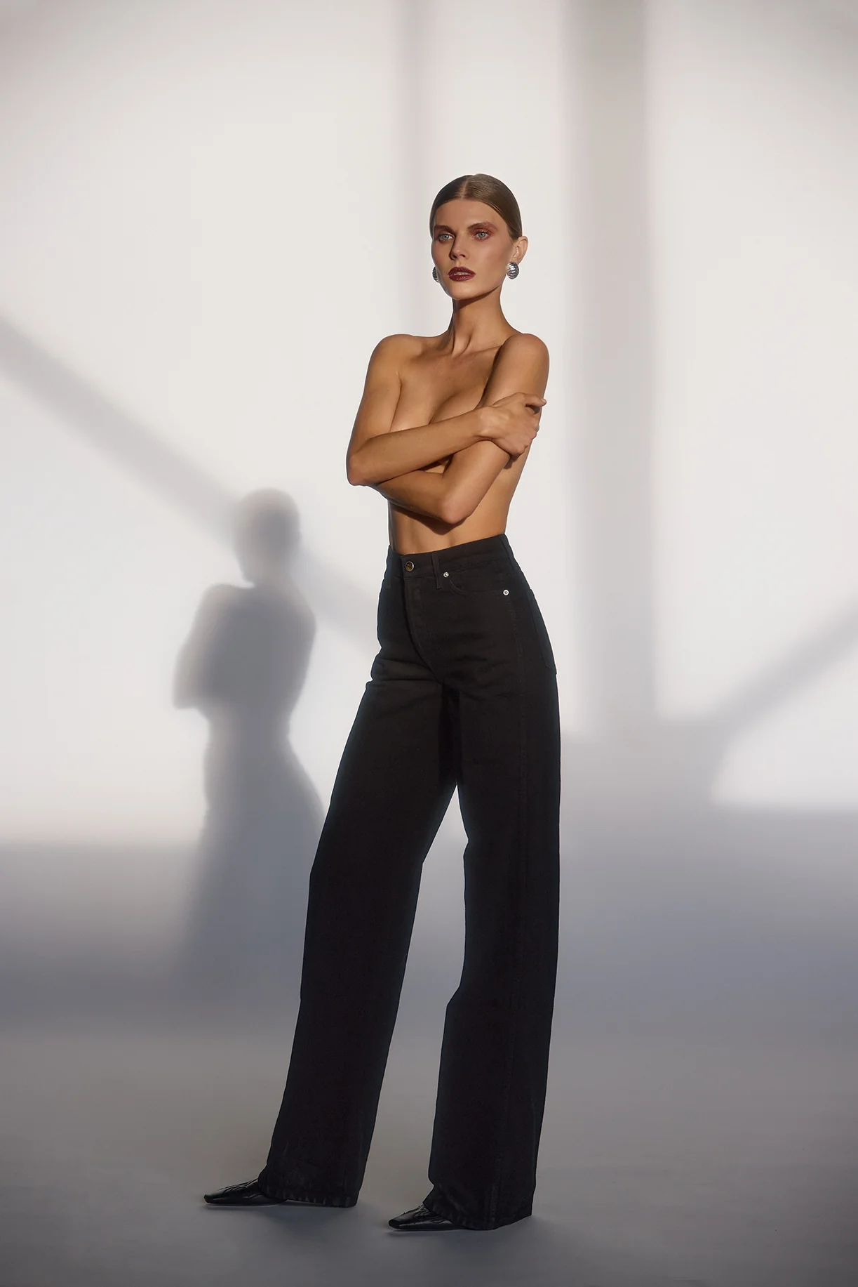 The Wide Leg Jean (Black) 4 The Wide Leg Jean (Black)