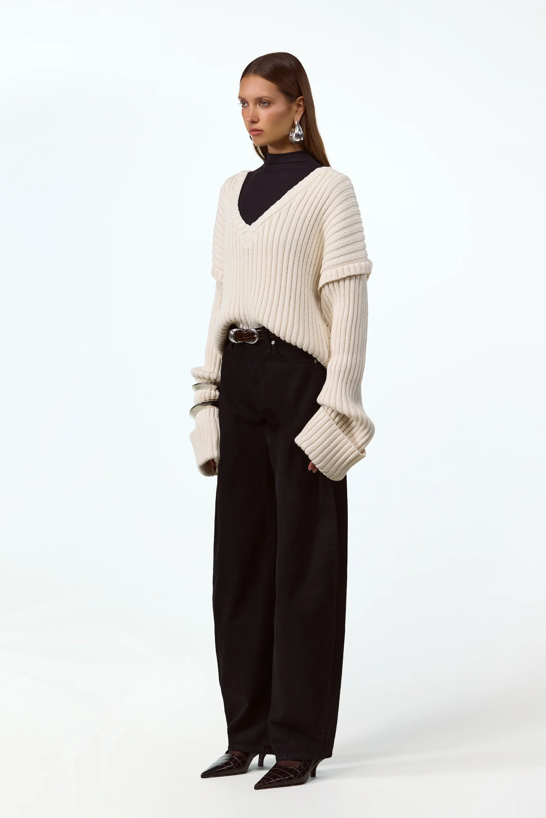 Oversized V Neck Sweater (Cream) 4 Oversized V Neck Sweater (Cream)