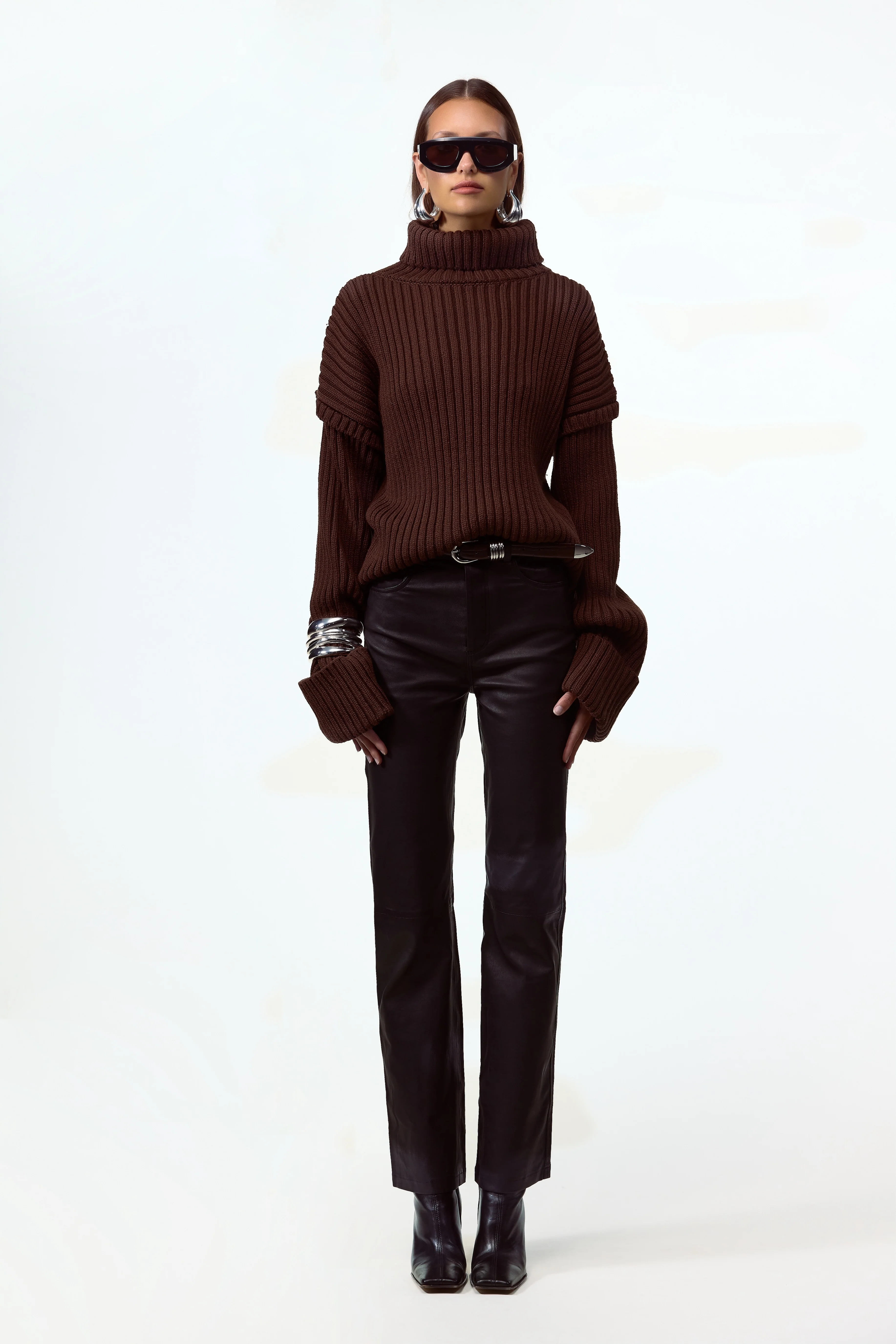 Oversized Ribbed Wool Sweater (Chocolate Brown) 4 Oversized Ribbed Wool Sweater (Chocolate Brown)